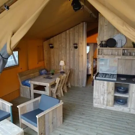 Holiday home Gemuetliches Safarizelt Mit Grill Und Garten *